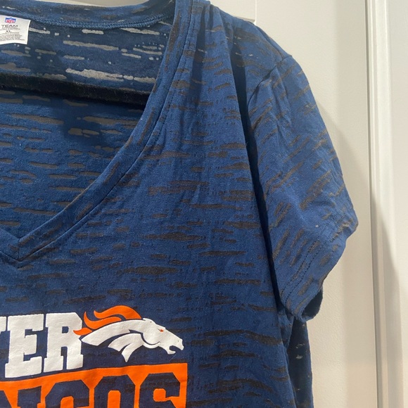 Denver Broncos Women's Sleepwear Shirt XL NFL Team Apparel - Picture 5 of 8